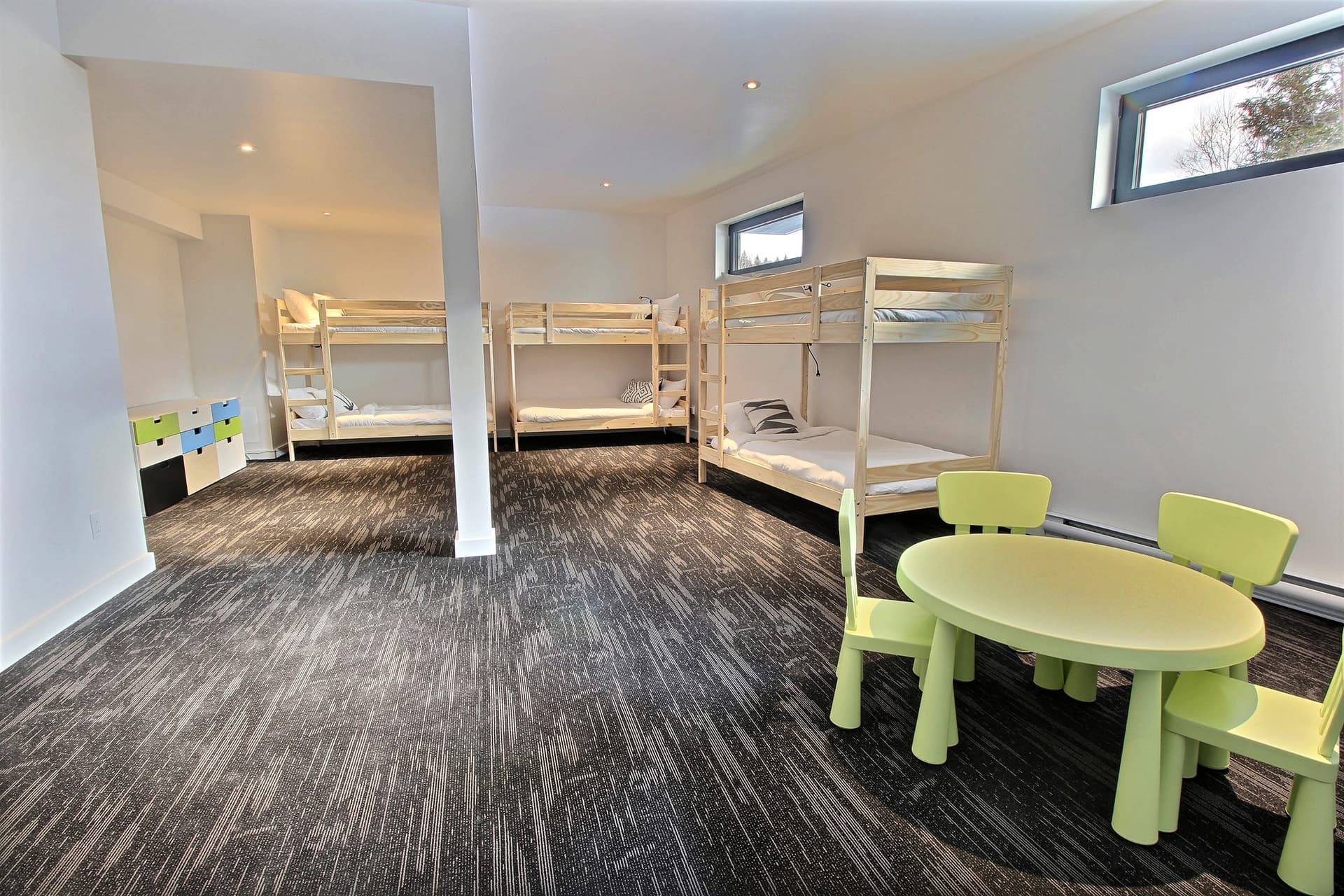 Lower-level dorm with bunk beds for children, La Blanche, Cap-à-l'Aigle