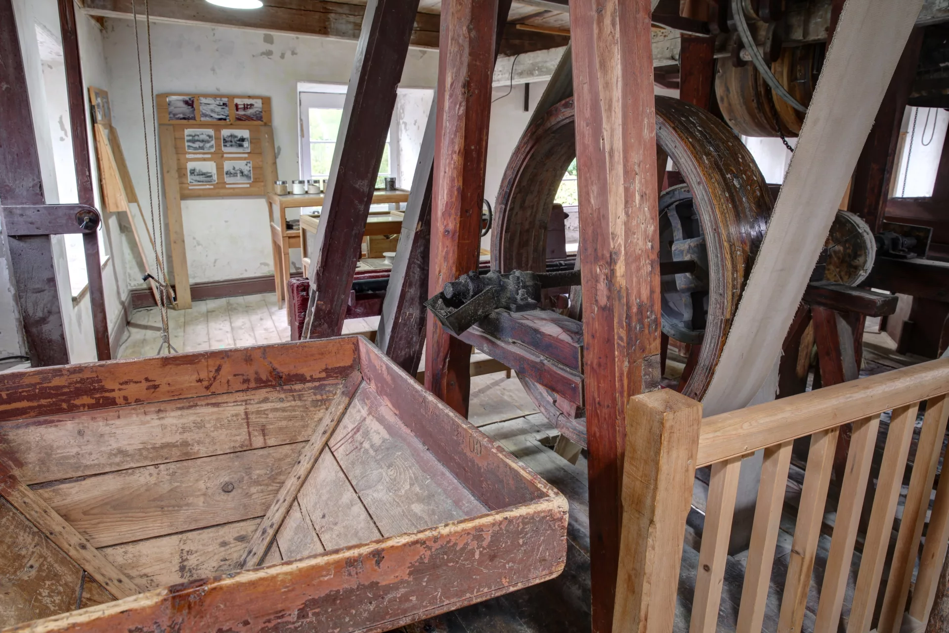L'intérieur du moulin seigneurial des Éboulements