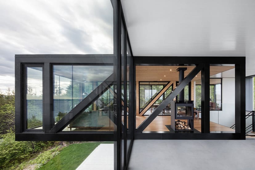 La Blanche - Villa d'architecture primée à Cap-à-l'Aigle, au design contemporain remarquable, avec vue sur le fleuve St-Laurent et spa extérieur, Charlevoix Quebec