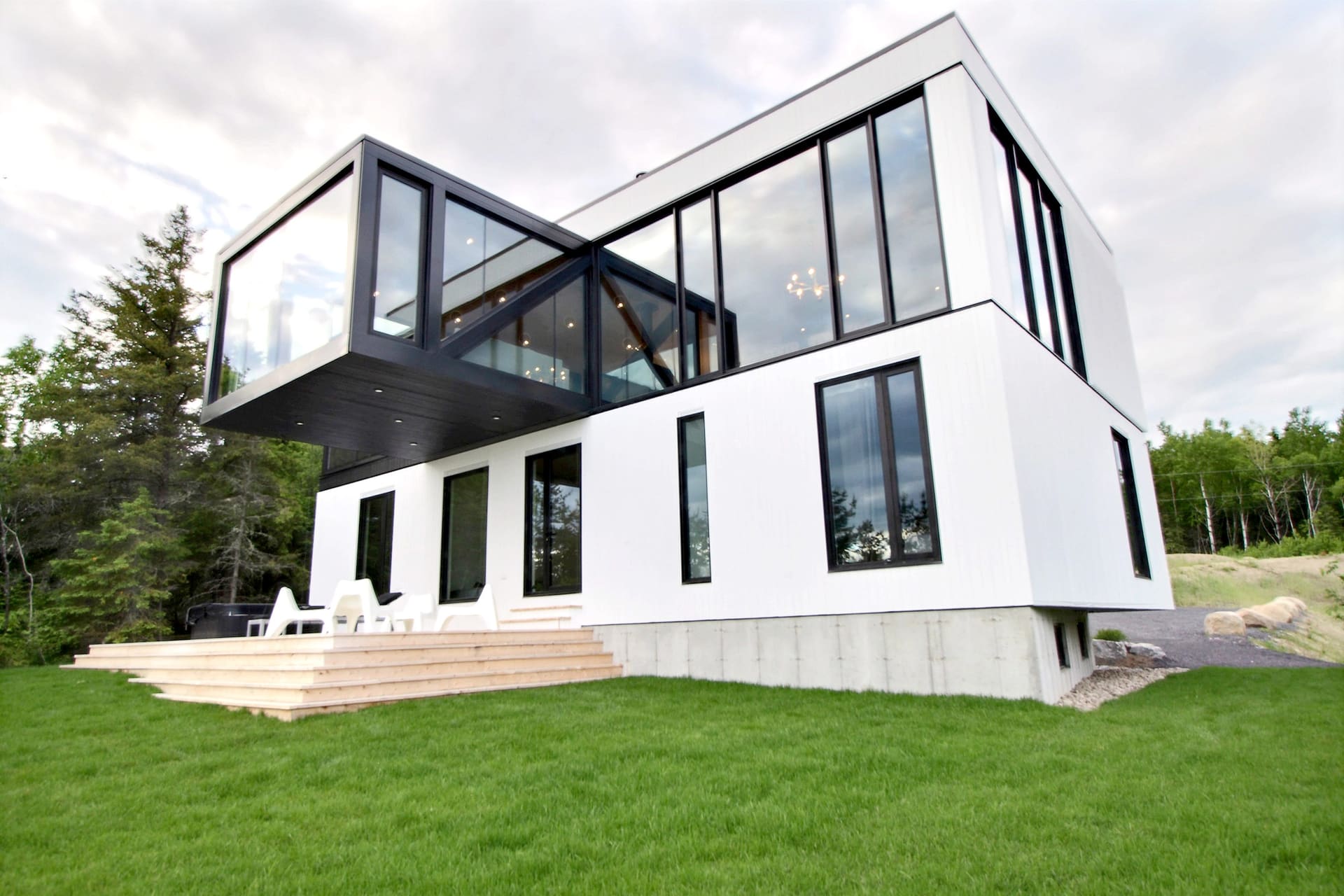 Façade de la villa La Blanche, Cap-à-l'Aigle, Charlevoix