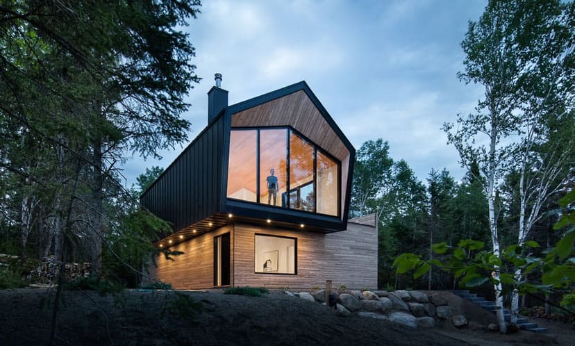 Le Littoral - Luxury chalet with Pool, Sauna, Spa and St. Lawrence River view, Charlevoix Quebec