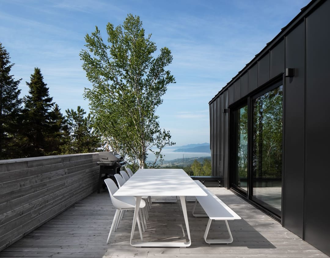 Rooftop terrace with river and forest view, Le Littoral, Charlevoix