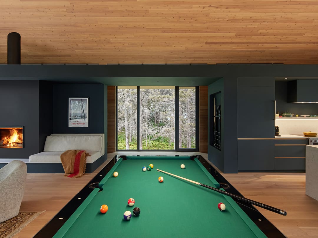 Billiard room, Villa Luce, Charlevoix